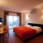 Vilafoia 4*